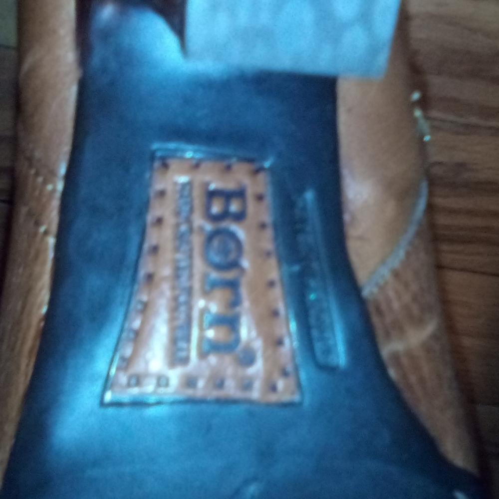 Boots - Picture 3 of 3